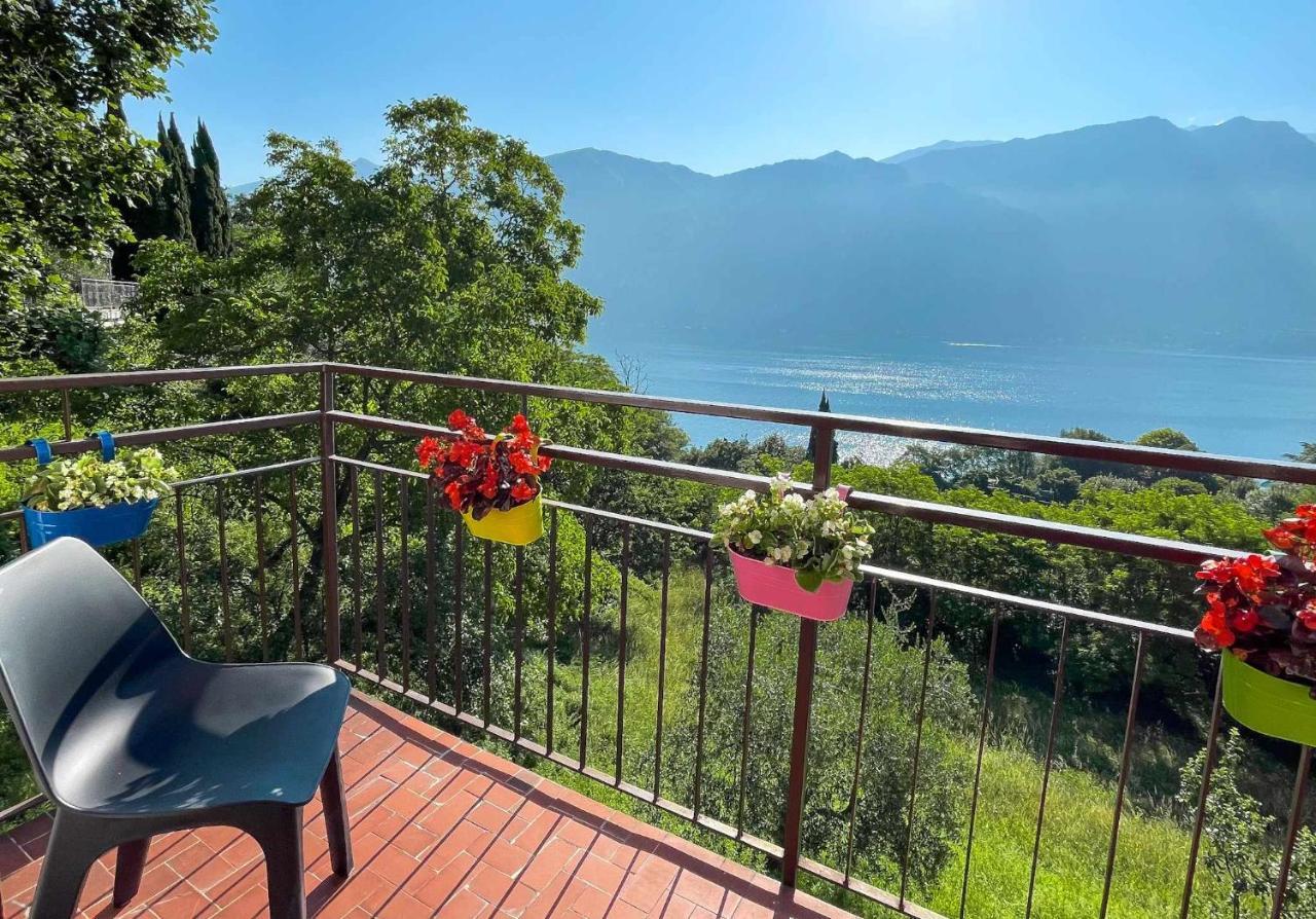 Appartamento Tivano Balcone Con Vista Lago Bellagio Luaran gambar
