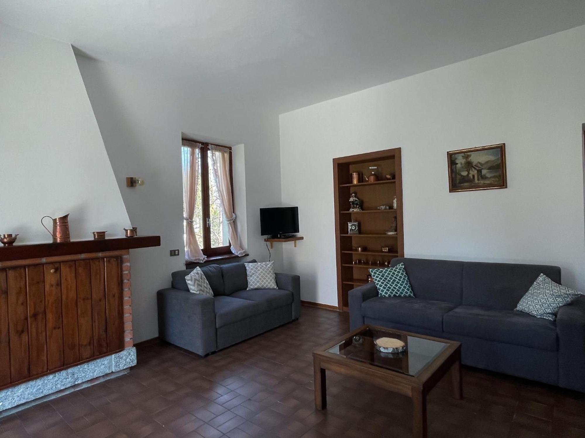 Appartamento Tivano Balcone Con Vista Lago Bellagio Luaran gambar