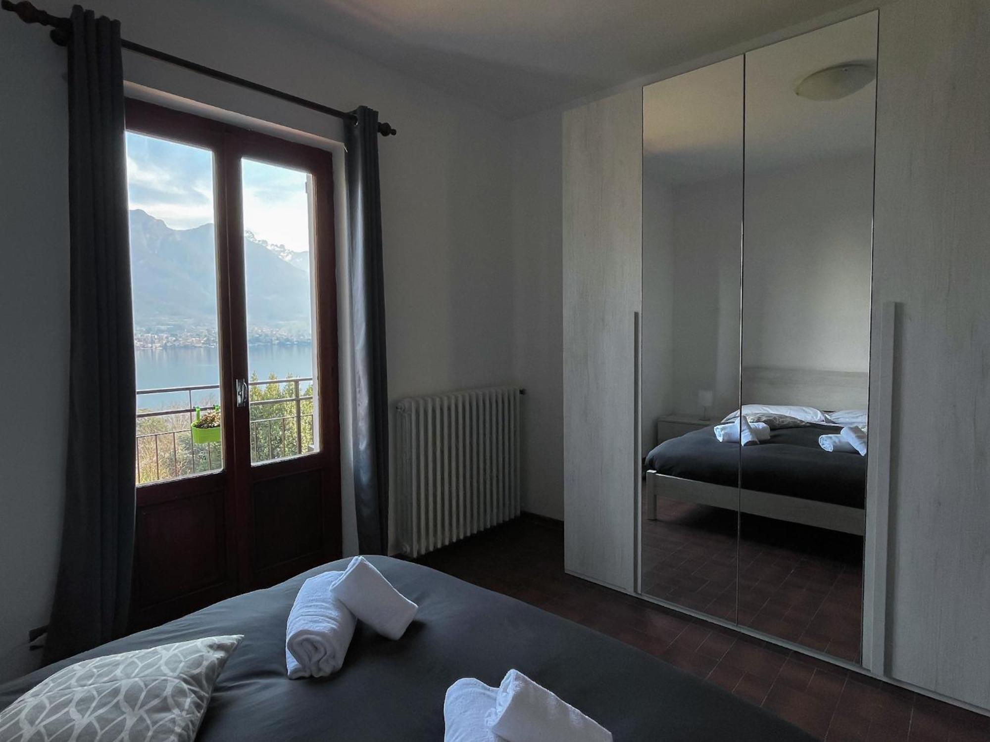 Appartamento Tivano Balcone Con Vista Lago Bellagio Luaran gambar